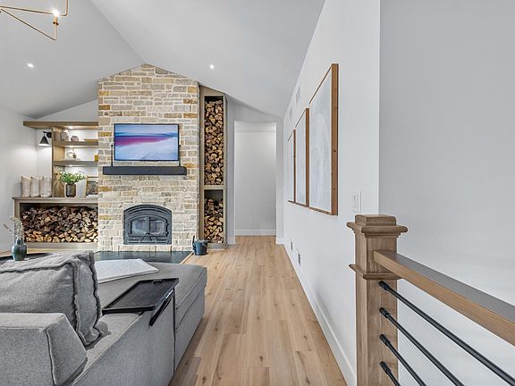2880 Siggelkow Rd, Mc Farland, WI 53558 | MLS #2035450 | Zillow