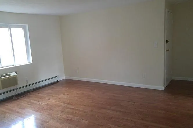 28 Bryon Rd #2 — Photo 5