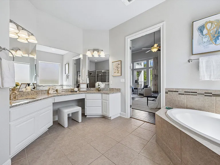 1600 Morning Moon Cir — Photo 12