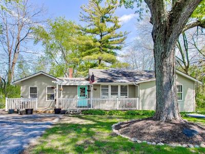 1105 S Hough St, Barrington, IL, 60010