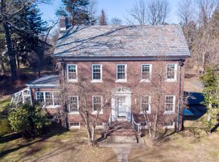 822 Hoes Ln W, Piscataway, NJ 08854