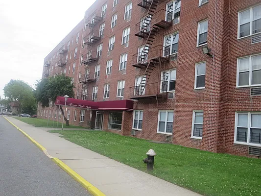 Rented by D S J Realty LLC | media 7