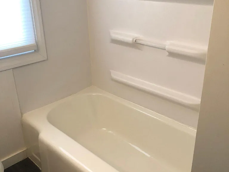 1107 Grant Ave — Photo 24