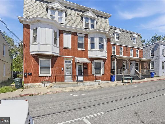 4th image of 13 Winter St