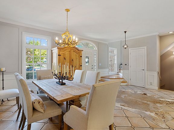 3rd image of 11335 W Monticello Pl