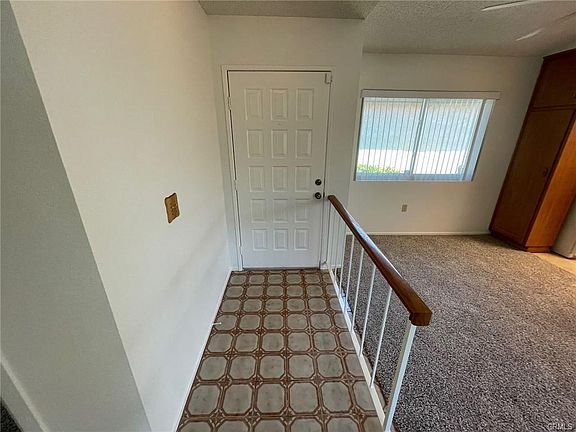 3rd image of 26205 Bluebell St