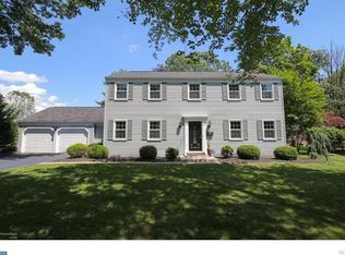 313 S 10th St, Quakertown, PA 18951