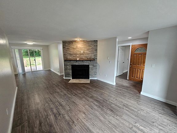 3rd image of 10512 24th Street Ct E #10512