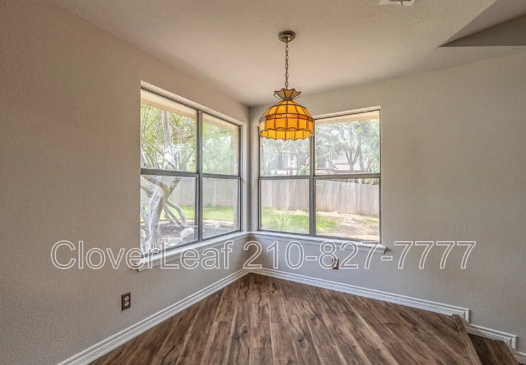 2907 Burnt Oak St — Photo 15