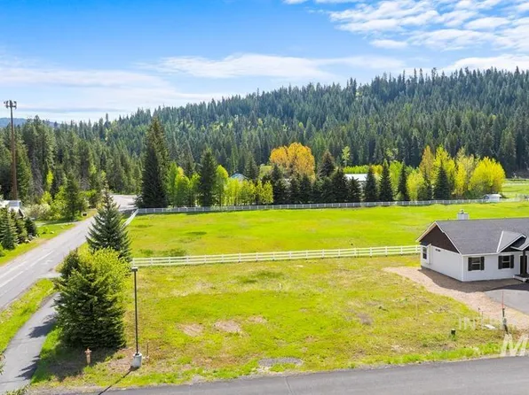 1119 SW Anie Bay, McCall, ID 83638