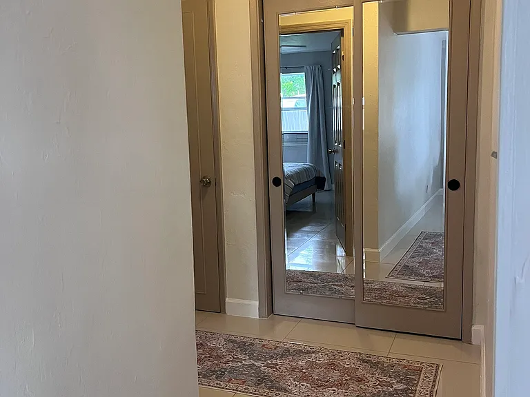 815 SW 2nd St — Photo 6