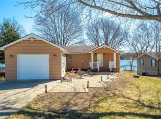 1006 Lake Viking Ter, Altamont, MO 64620