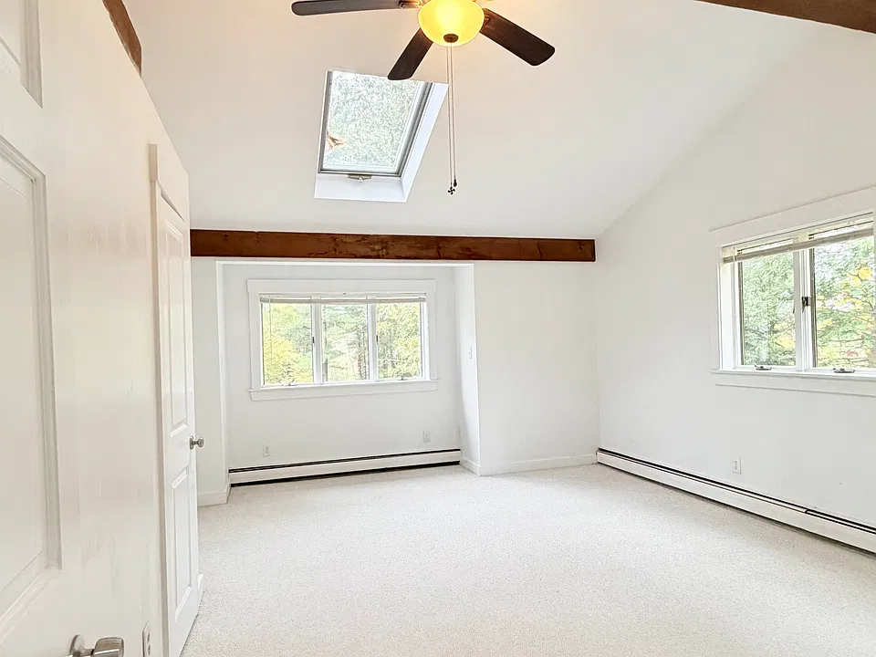 84 Dennison St #2