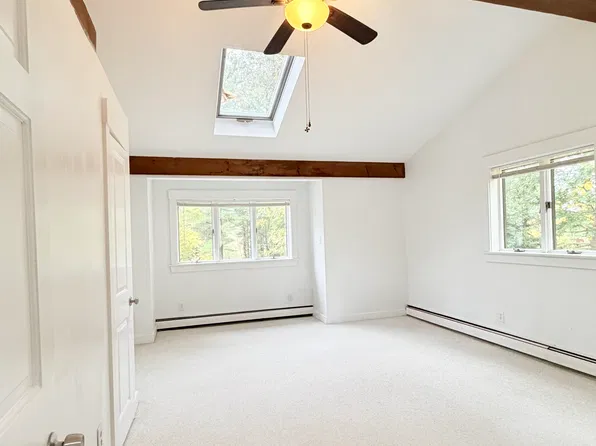 84 Dennison St #2, Gloucester, MA 01930