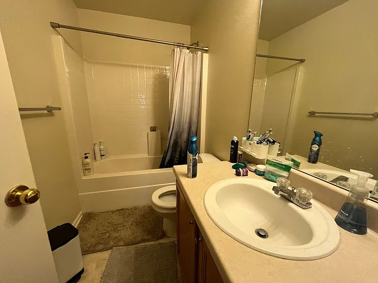 3945 Rannoch St — Photo 10