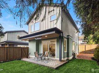 10903 NE 47th St, Kirkland, WA