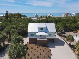 41 Palm Dr, Placida, FL 33946