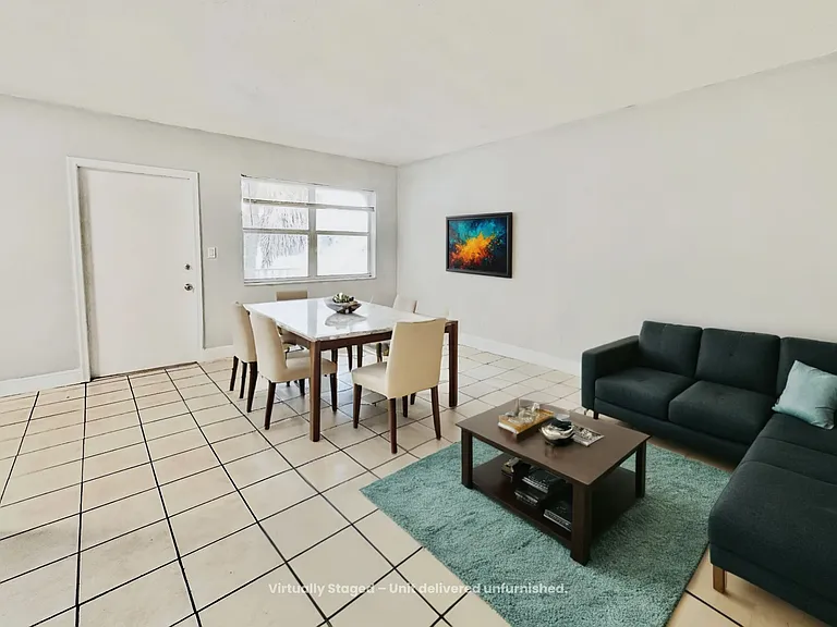 1007 W Prospect Rd — Photo 47
