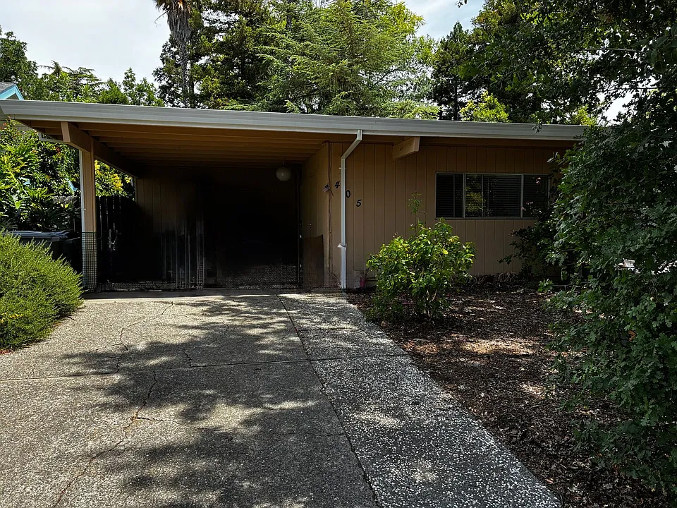 405 Jardin Pl