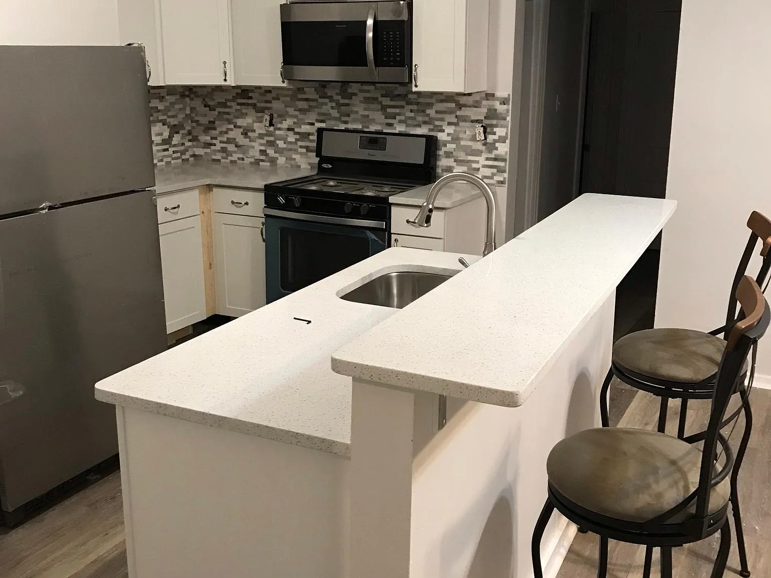 435 Bigham St — Photo 3