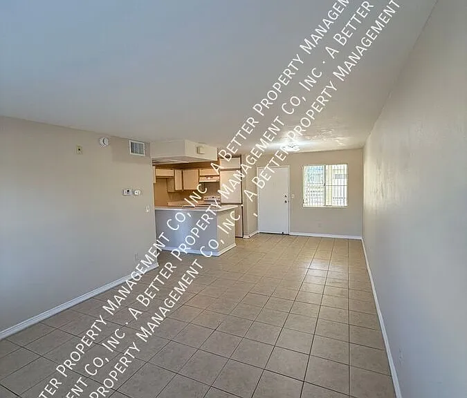 15000 Downey Ave #112 — Photo 9