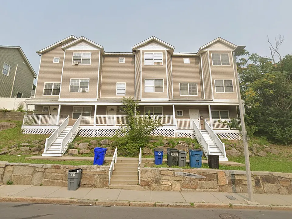 2593 Washington St #2593