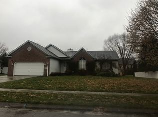 3296 Ramsgate St NW, North Canton, OH 44720