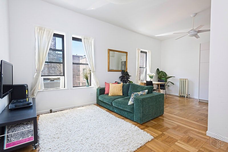 1st image of 305 8th Ave APT D7