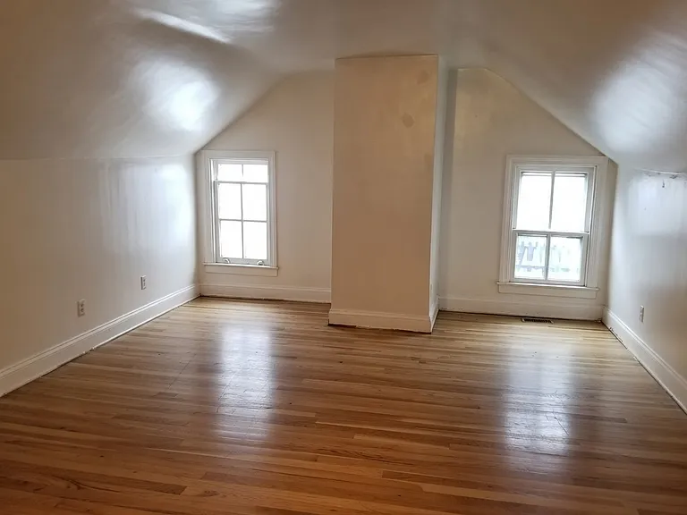 Loft/Master Bedroom