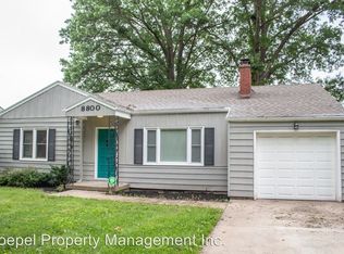 8800 Daniel Boone Rd, Kansas City, MO 64114