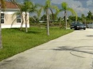 920 4th St SE, Naples, FL 34117