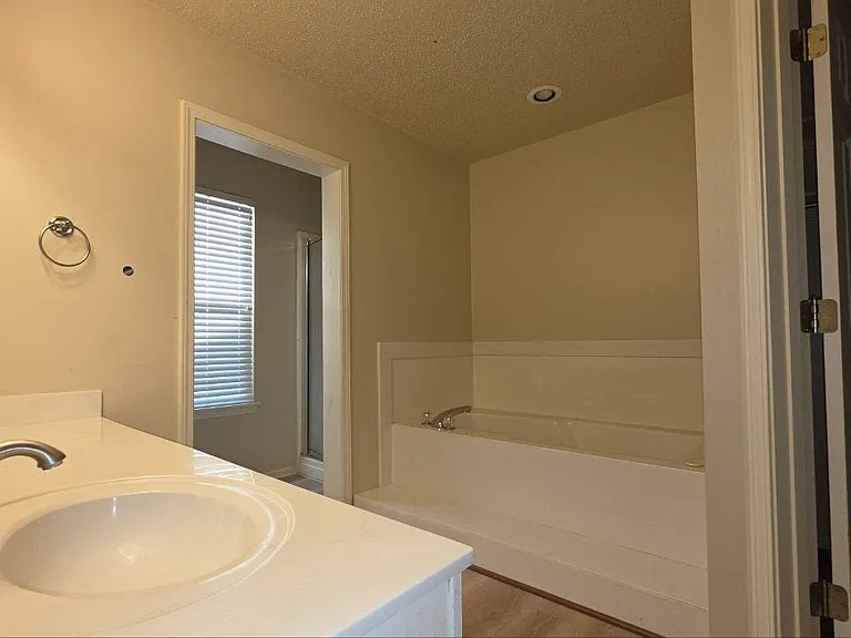 35 Springridge Dr — Photo 6