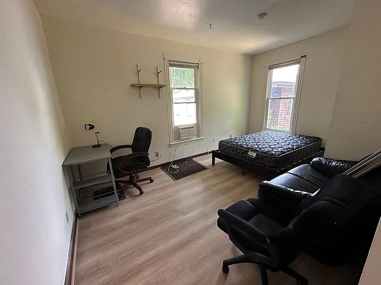 306 Eddy St — Photo 7