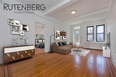 Rented by R New York