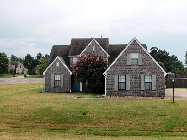14383 Buttercup Dr, Olive Branch, MS 38654
