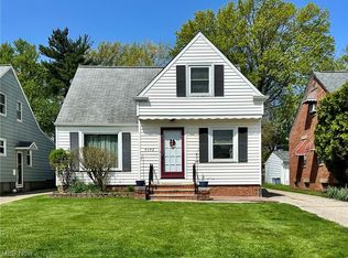 4342 S Parkside Dr, Brooklyn, OH 44144