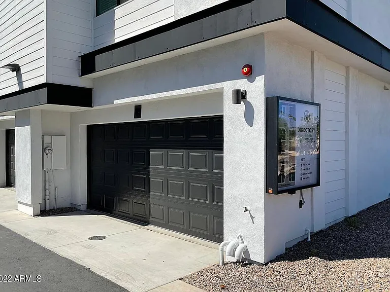 3215 E Flower St #13 — Photo 59