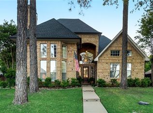 6 Crestwood Dr, Trophy Club, TX 76262
