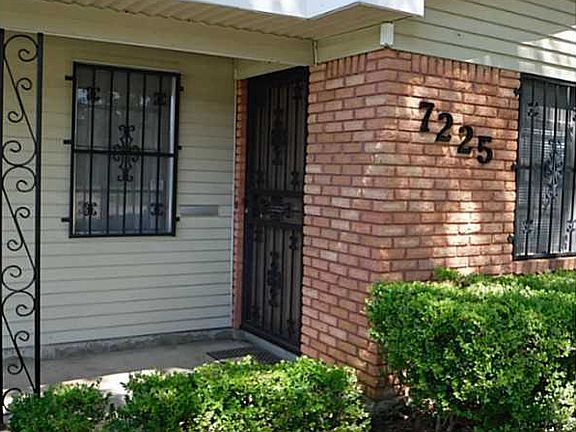 2nd image of 7225 Louise St