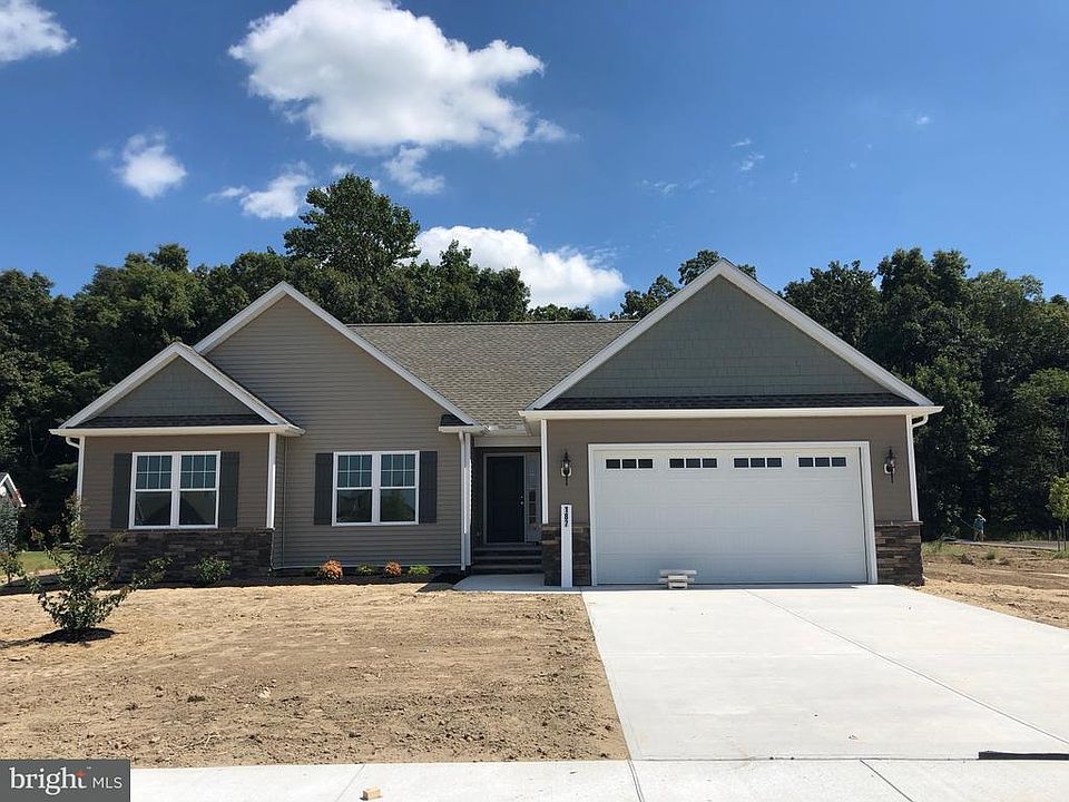 1st image of 187 McEwen Dr