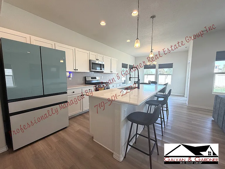 4352 Samaritan Loop — Photo 6