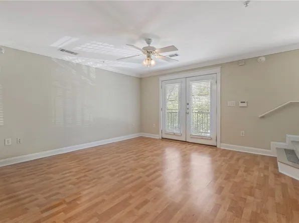 1725 Harvey Mitchell Pkwy S APT 1331, College Station, TX 77840