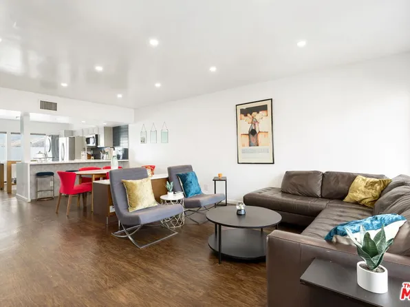 277 E Alejo Rd Unit 219, Palm Springs, CA 92262