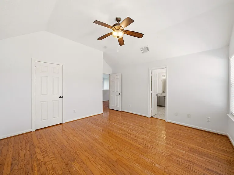 218 Plaza Del Sol Park — Photo 13