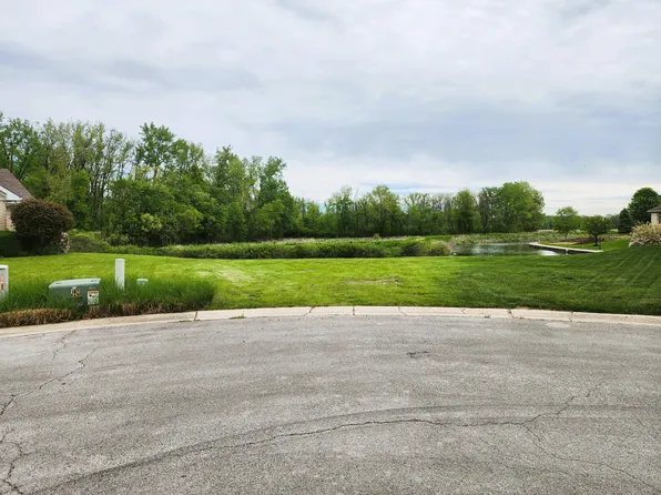 5284 Aqua Dr, Celina, OH 45822