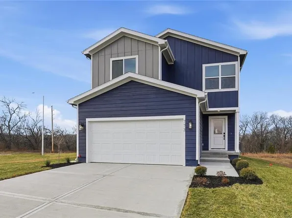 773 Creekmoor Dr, Raymore, MO 64083