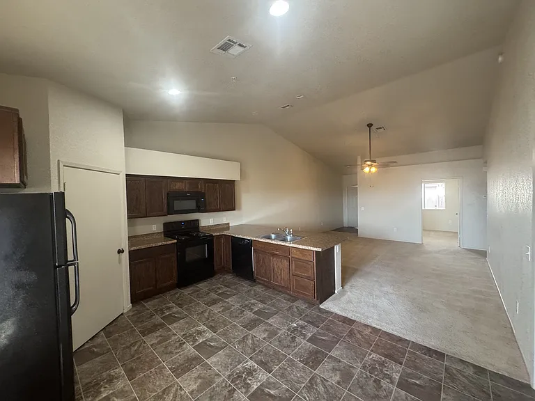 3154 S Robert Way — Photo 3