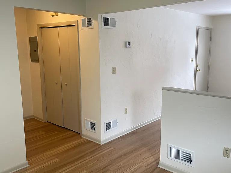 788 Hazelwood Ave #2 — Photo 6