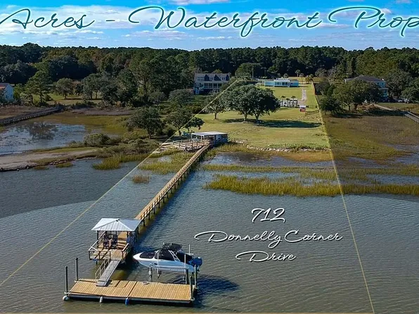 712 Donnelly Corner Dr, Awendaw, SC 29429