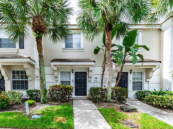 2nd image of 4961 Palmbrooke Circle